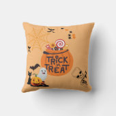 かわいいオレンジハロウィンすごいのトリックまたは治療 クッション (裏面)