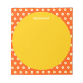 かわいいオレンジ色のデイジー ブライダルシャワー 個人名 ノートパッド (正面)