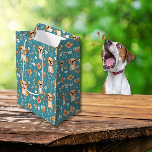 かわいいオレンジ色の子犬の花 ミディアムペーパーバッグ