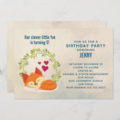 かわいいオレンジ色の狐、赤いハートとリースの誕生日 招待状 (正面/裏面)