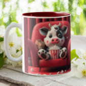 かわいいカウオンレッドソファ食べ物ーのポップコーン ツートーンマグカップ
