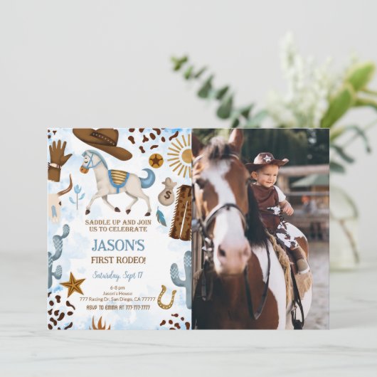 かわいいカウボーイ誕生日フォト招待状 招待状 (スタンド正面)