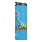 かわいいカエルと蜂の庭の漫画イラストレーション タンブラー (回転右)