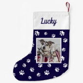 かわいいカスタム犬の写真名青い白い前足 スモールクリスマスストッキング (裏面)