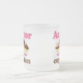 かわいいカップケーキの作家のギフトのために書きます フロストグラスマグカップ (中央)