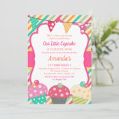 かわいいカップケーキの誕生日パーティー 招待状 (スタンド正面)