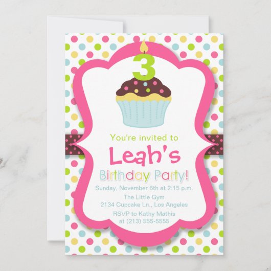かわいいカップケーキキャンドルバースデーパーティーの招待状 招待状 (正面)