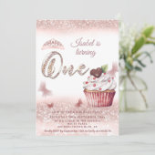 かわいいカップケーキバラ金ゴールドキラキラ蝶ティアラ 招待状 (スタンド正面)