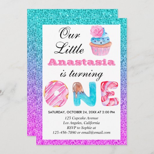 かわいいカップケーキブルーパープルグリッター1st誕生日ワン 招待状 (正面/裏面)