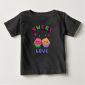かわいいカップケーキ ベビーTシャツ (正面)
