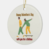 かわいいカップルのバレンタインデー セラミックオーナメント (左)