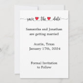 かわいいカップル赤いハートは日付カードを保存するカット セーブザデート (裏面)