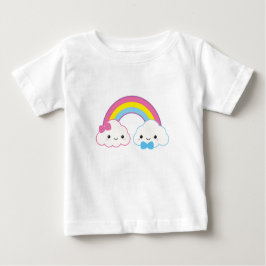 かわいいカップル雲と虹 ベビーTシャツ