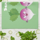 かわいいカブ野菜トリオ歌の漫画 キッチンタオル (折り畳み)