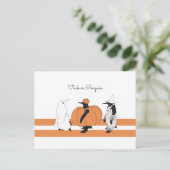 かわいいカボチャのペンギン面白いハロウィーン シーズンポストカード (スタンド正面)
