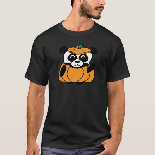 かわいいカボチャの衣装を着たパンダ Tシャツ (正面)