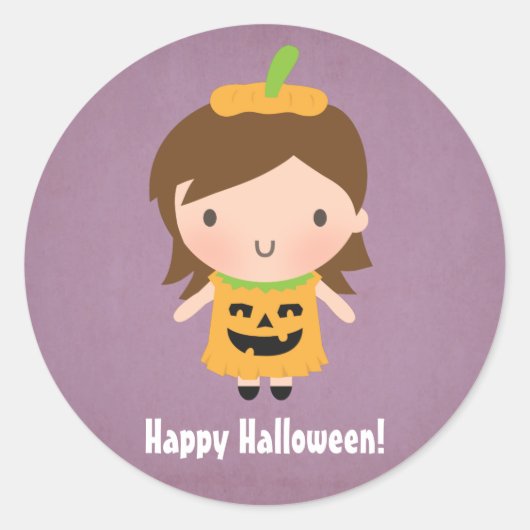 かわいいカボチャ女の子はそれほど怖くない子供のハロウィーン ラウンドシール (正面)