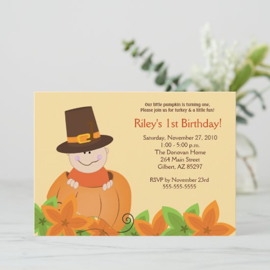かわいいカボチャ感謝祭5x7の誕生日の招待状 招待状 (スタンド正面)
