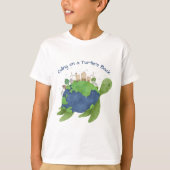 かわいいカメの背中の地球 子供ギフト Tシャツ (正面)