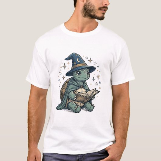 かわいいカメの魔法使いが魔法の本を読むベクター デザイン Tシャツ (正面)