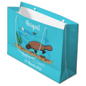 かわいいカモノハシのスイミングアニメ ラージペーパーバッグ (正面アングル)