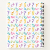 かわいいカラフルな数字パターン子供名前学校 ノートブック (裏面)