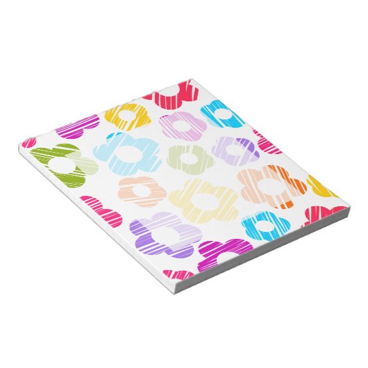 かわいいカラフルな花の女の子らしい明るい花柄 ノートパッド (アングル)