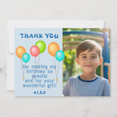 かわいいカラフルな風船 子供の誕生日写真 サンキューカード (正面)