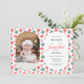 かわいいカラフルキノコ写真フェアリー最初の誕生日 招待状 (スタンド正面)
