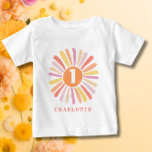 かわいいカラフルサンシャイン1歳のバースデーパーソナライズされた ベビーTシャツ<br><div class="desc">可愛いカラフルサンシャイン1stバースデーパーソナライズされたベビーTシャツ。このデザインを自分の詳細で簡単にパーソナライズする。あなたの素敵なベビーの最初の誕生日のための一致するパーティーデコアと招待状のための完全なコレクションをチェック。ハッカスタマイズピー！</div>