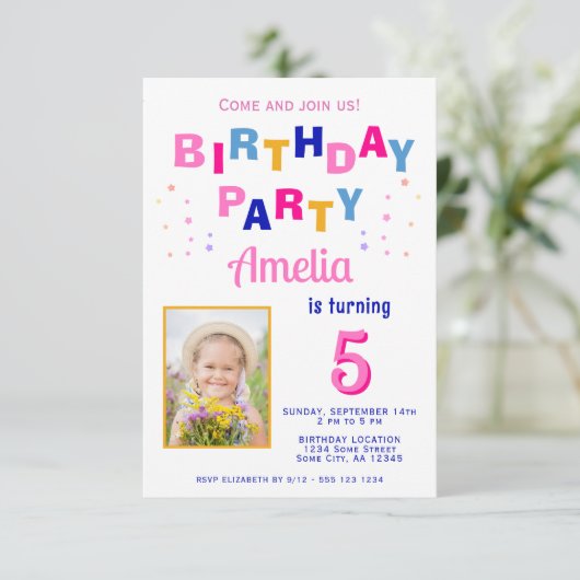 かわいいカラフルスターガールフォト誕生日 招待状 (スタンド正面)