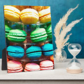 かわいいカラフルデザートマフランスのカロン フォトプラーク (側面)