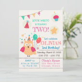 かわいいカラフルフクロウ誕生日パーティー 招待状 (スタンド正面)