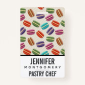 かわいいカラフルマカロンパターンと水玉模様 バッジ (裏面)