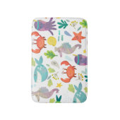 かわいいカラフルマンガの海の動物シームレスなパターン バスマット (正面縦)