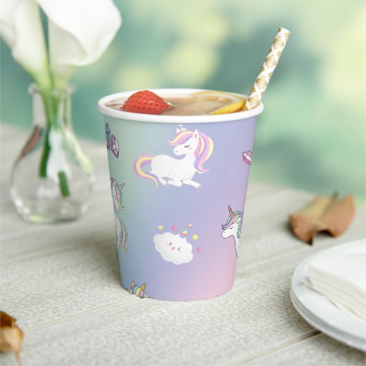 かわいいカラフルユニコーンパステルレインボンドーツ 紙コップ (インサイチュ)