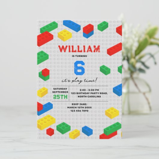 かわいいカラフルレンガ建物ブロック子供の誕生日 招待状 (スタンド正面)