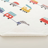 かわいいカラフル列車のシームレスなパターン。 シェルパブランケット (3/4)