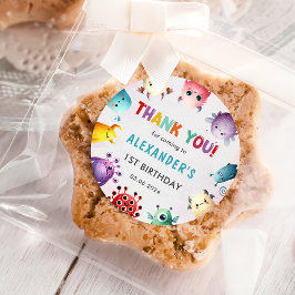 かわいいカラフル我々の小さなモンスター誕生日 ラウンドシール