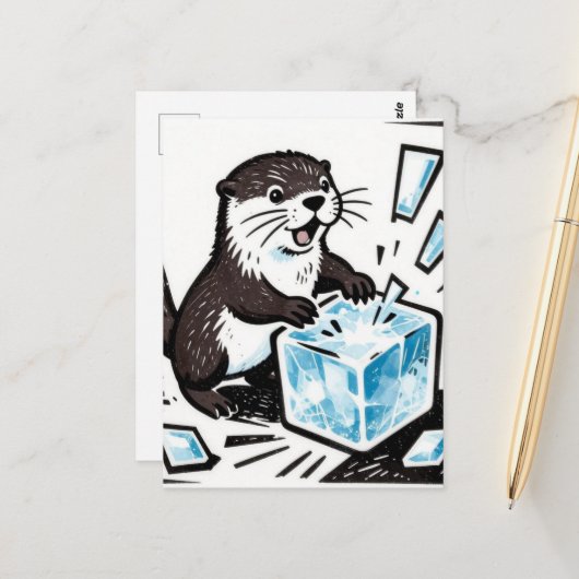 かわいいカワウソが氷のブロックを割っている ポストカード (正面/裏面インサイチュ)