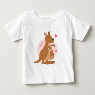 かわいいカンガルーの赤ちゃん ベビーTシャツ