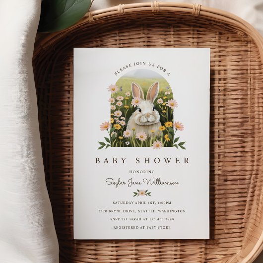 かわいいカントリーバニーワイルドフラワーガールベビーシャワー 招待状