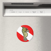 かわいいカートゥーンシーホースのダイビング国旗 マグネット (インサイチュ (食洗機))