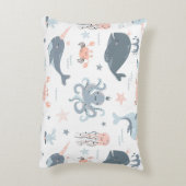 かわいいカートンの海魚 アクセントクッション (裏面(縦))