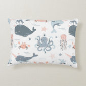 かわいいカートンの海魚 アクセントクッション (裏面)