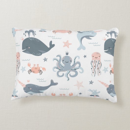 かわいいカートンの海魚 アクセントクッション (裏面)