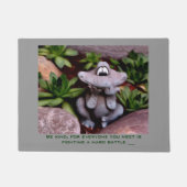 かわいいガーデンフロッグズアグネス感動的引用文 ドアマット (正面)