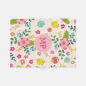 かわいいガーリーパステル春フラワーパターン+モノグラム フリースブランケット (正面(横))