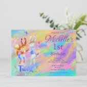 かわいいガーリーピンク踊りウサギ1歳の誕生日パーティー 招待状 (スタンド正面)