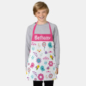 かわいいガーリー花鳥とハチのパターン名 エプロン (着用した状態)